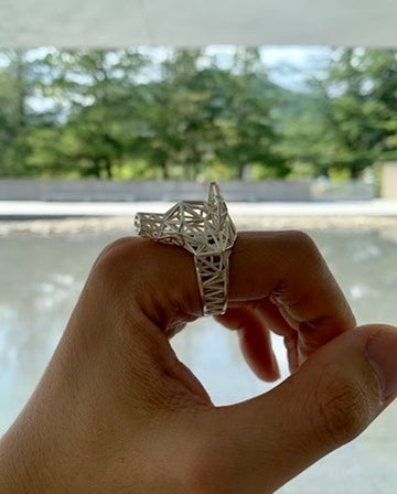 Wolf mesh ring