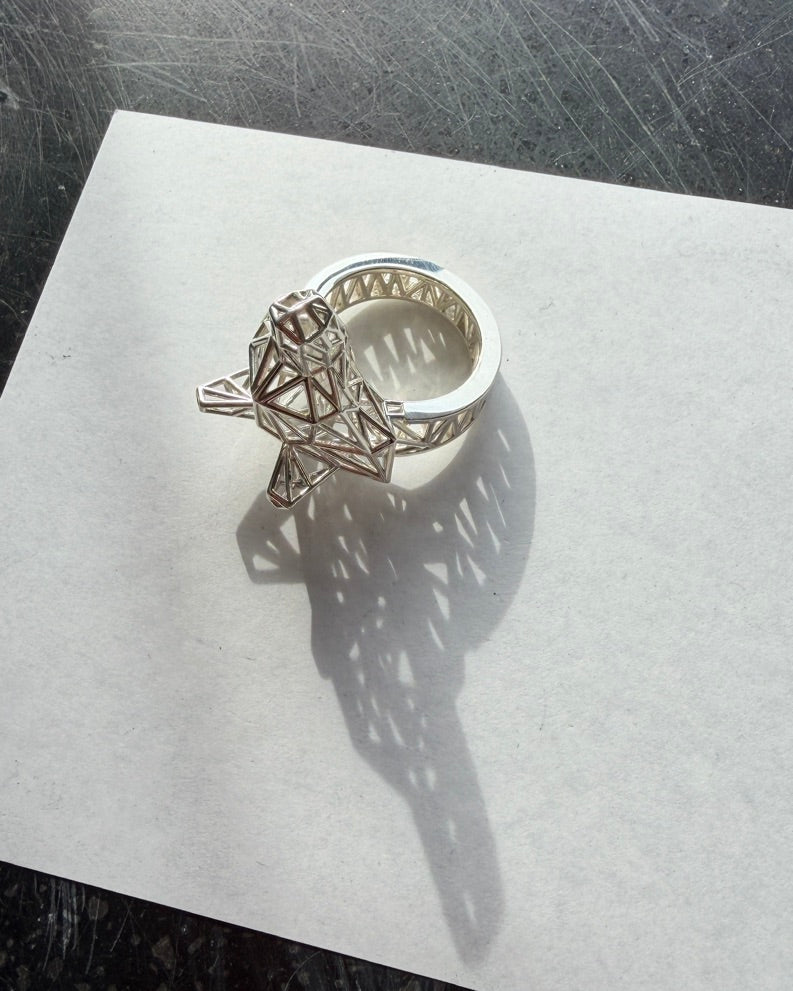 Wolf mesh ring