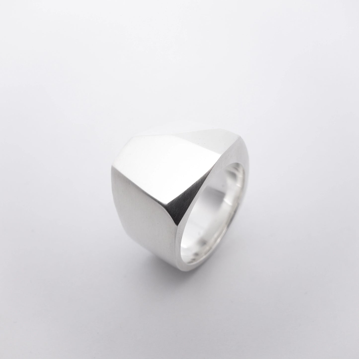 Edge Ring